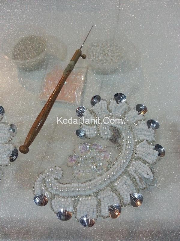 Jarum Tambour Beading Dibalut